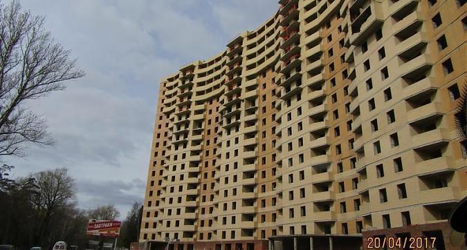 ЖК Лесная Корона - вид на комплекс со стороны улицы Тихонравова Квартирный контроль