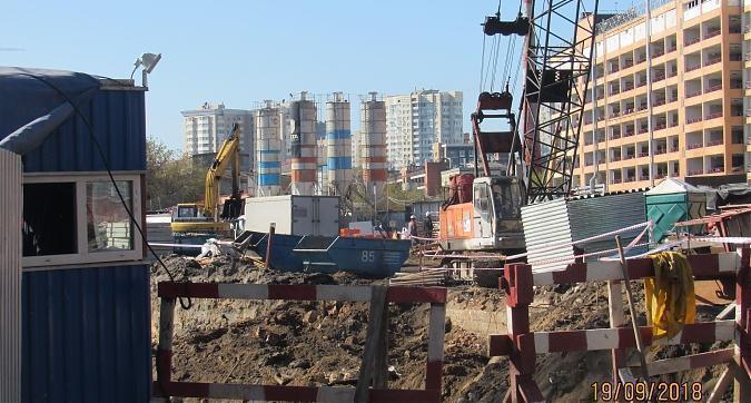 ЖК "Фили Сити" котлованные работы, вид с Промышленного проезда, фото -2 Квартирный контроль