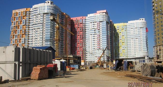 ЖК Крылатский - вид с Рублевского шоссе на 2, 3 и корпуса, фото 2 Квартирный контроль