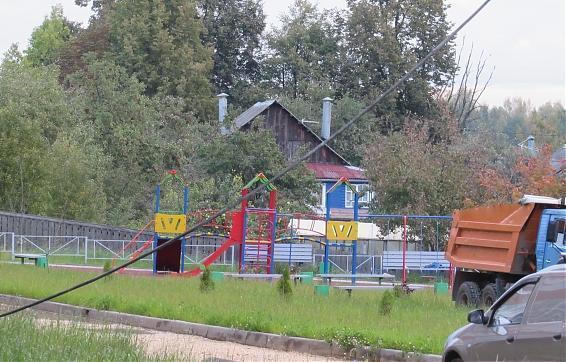 ЖК У Озера, детская площадка, вид с южной стороны, фото - 7 Квартирный контроль