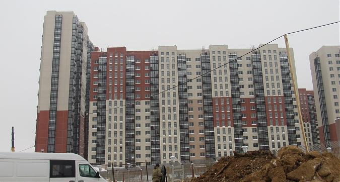 ЖК Позитив, 4-й корпус, вид с улицы Родниковая, фото 1 Квартирный контроль