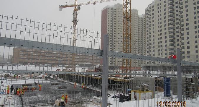 ЖК Кварталы 21/19, 10-й корпус, монолитные работы - вид со 2-го Гайвороновского проезда, фото 5 Квартирный контроль